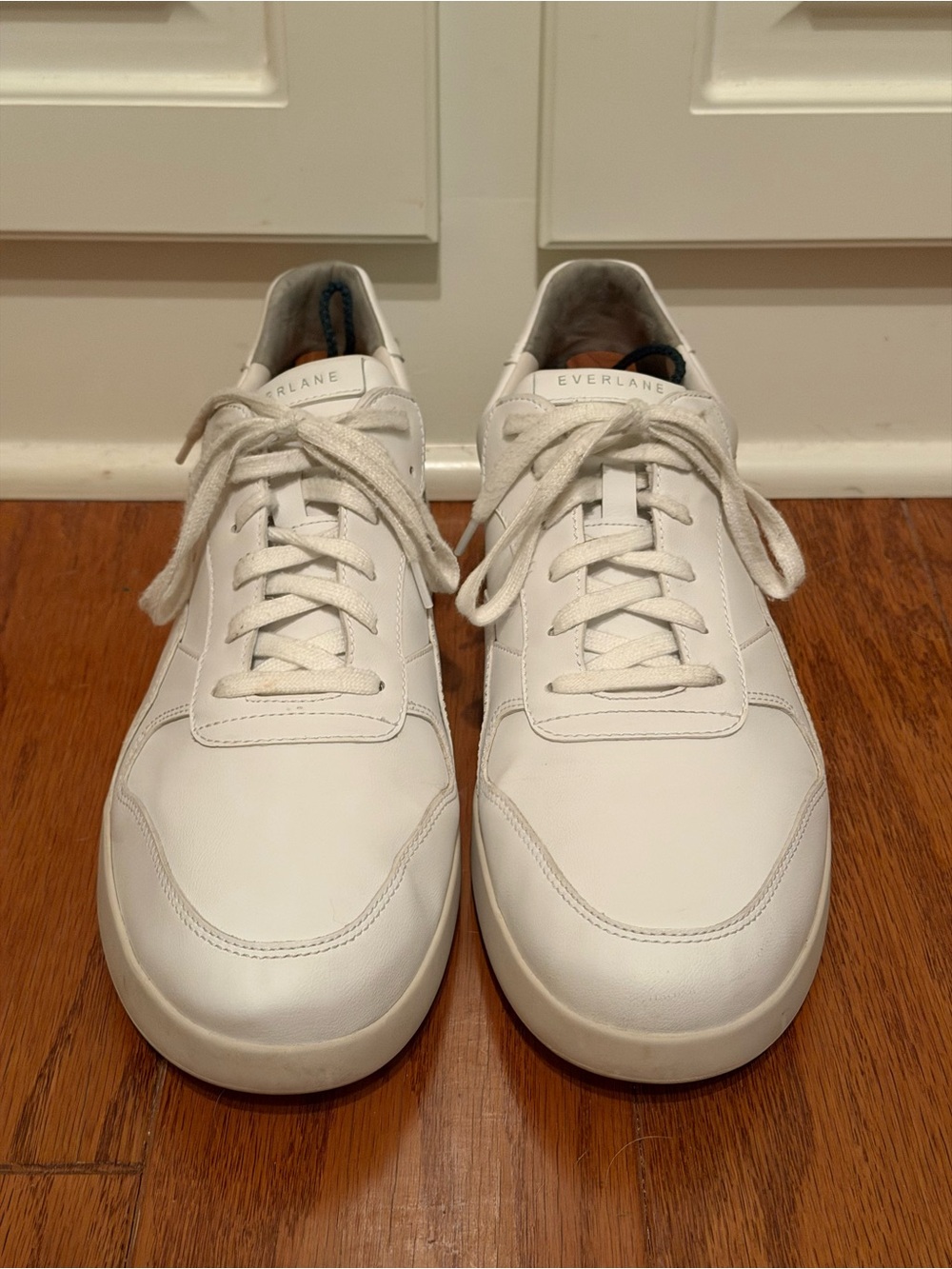Everlane Court Sneaker - Men’s Size 11.5 -
Cream/Gray